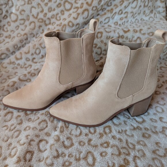Women's Fashion Ankle boots Pointed toe - Picture 2 of 5